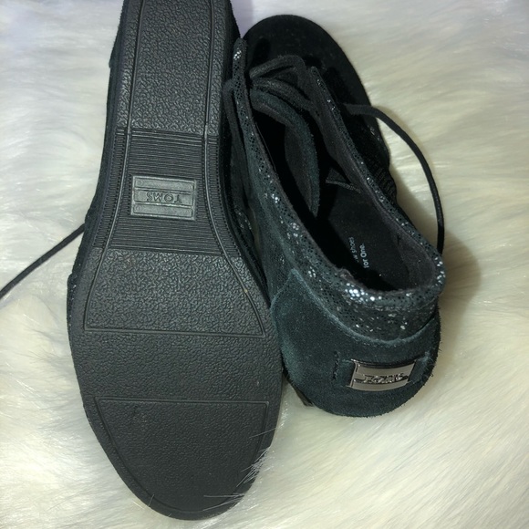 COPY - - Tom’s Black Glitter Booties, 8 Women’s - Picture 3 of 8